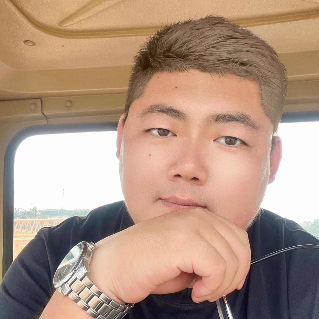 俊俊李铲车租赁