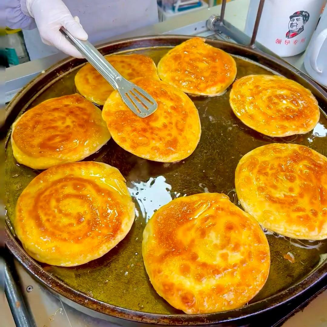 烤炉鸡蛋灌饼纯手工