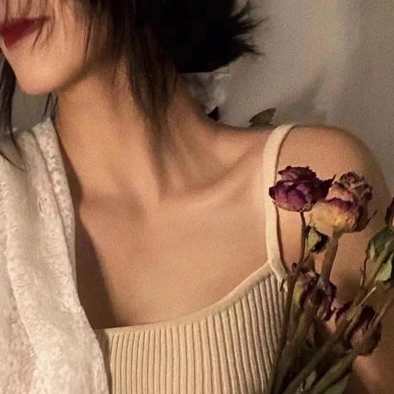 绫羽恩