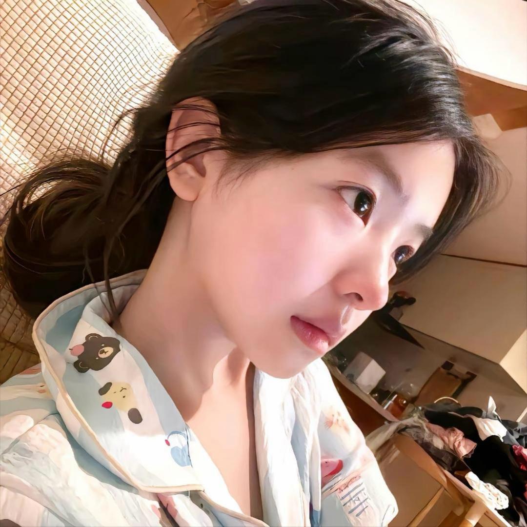 7iu^