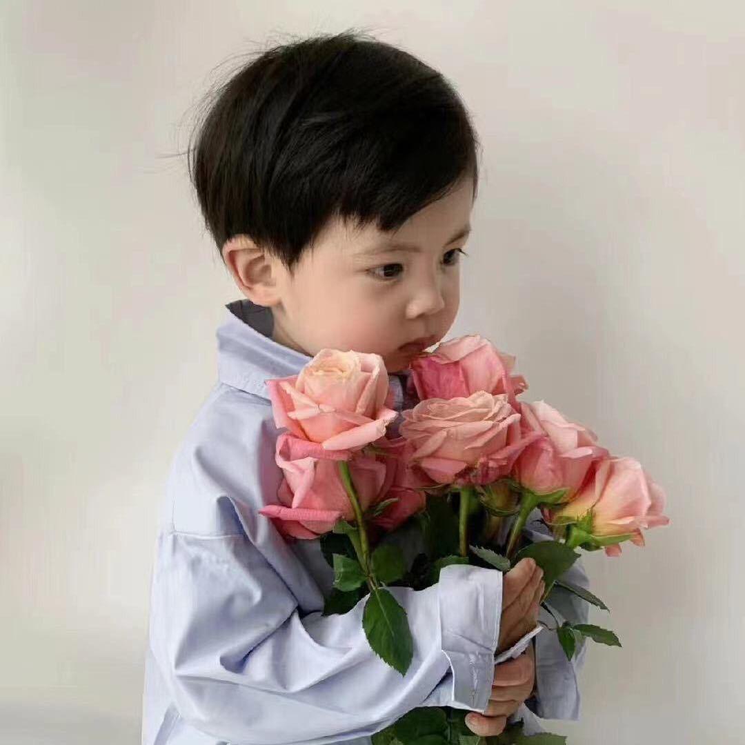 小柒、