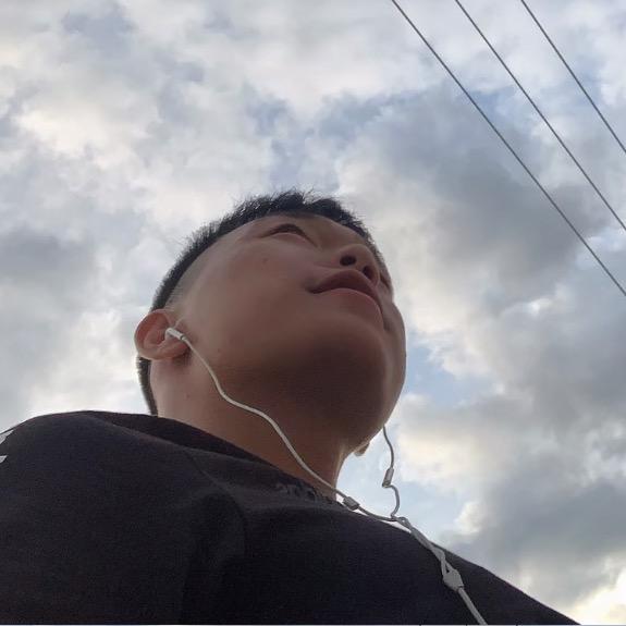 许龙✌🏻✌🏻
