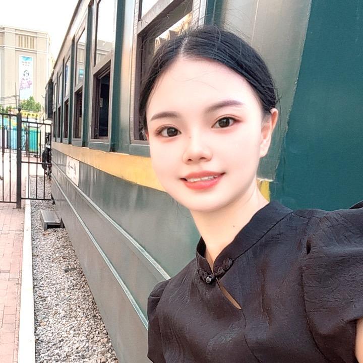 江丽品牌折扣女装