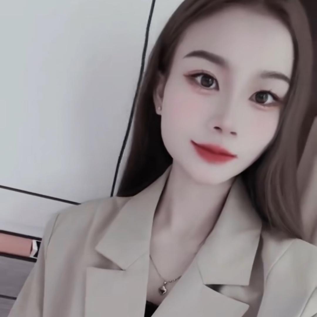.~是小罗