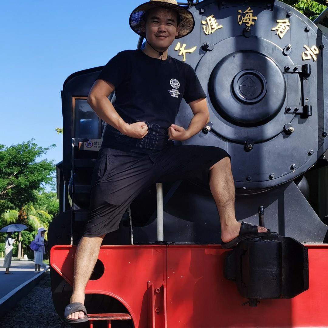何心顺财神爷
