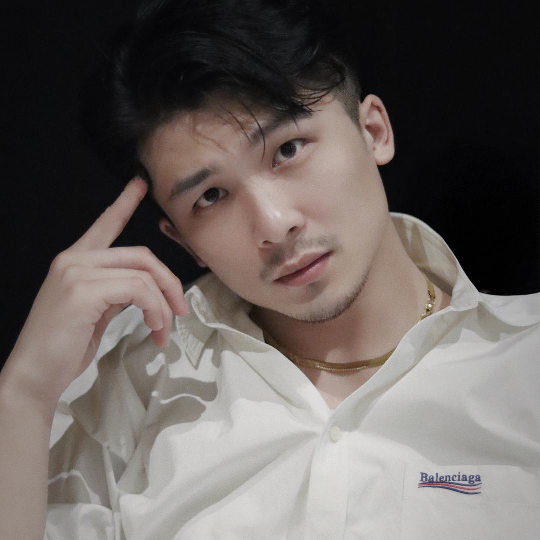 刘同學