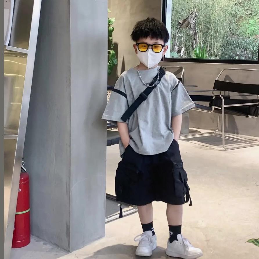 小可可童装工厂店