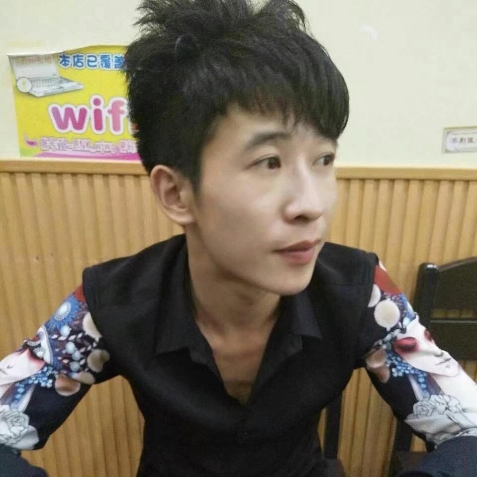 海南蜂蛹收购批发零售养殖华仔