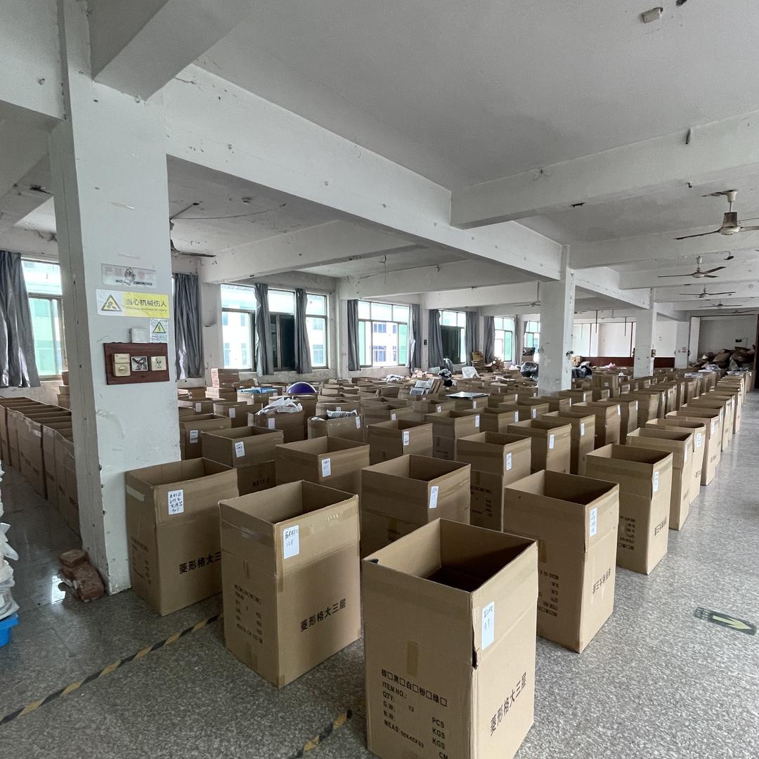 月底搬家能清的都清