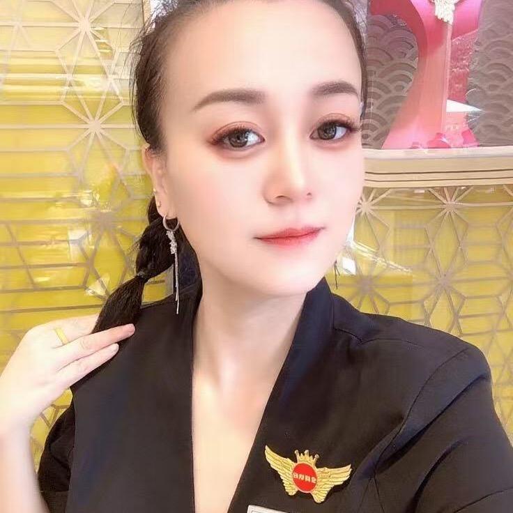 天宝中银珠宝城夏夏