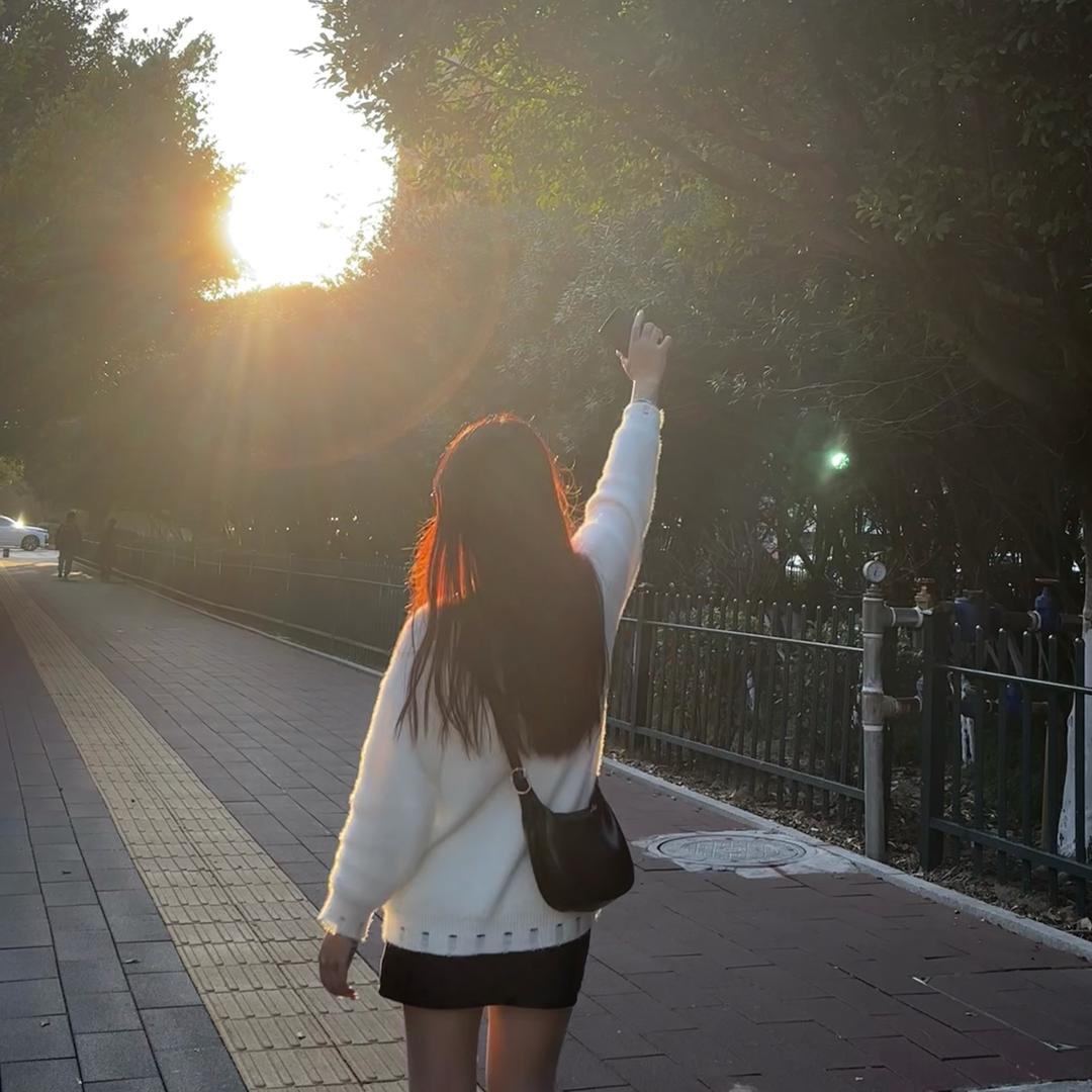 🌷..