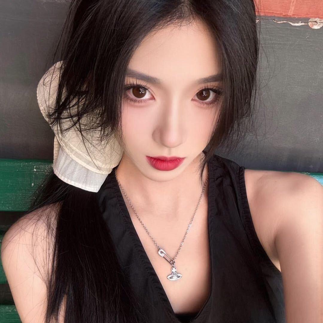 不温柔.