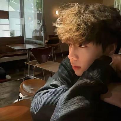 吃薯条不蘸番茄酱