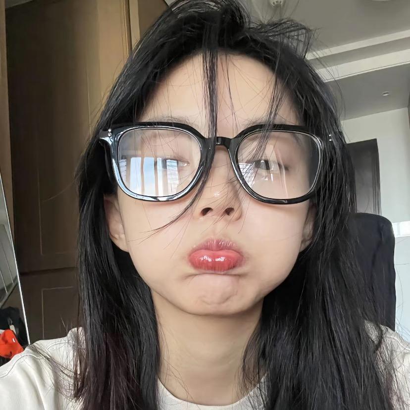 小张同学👩‍🎓