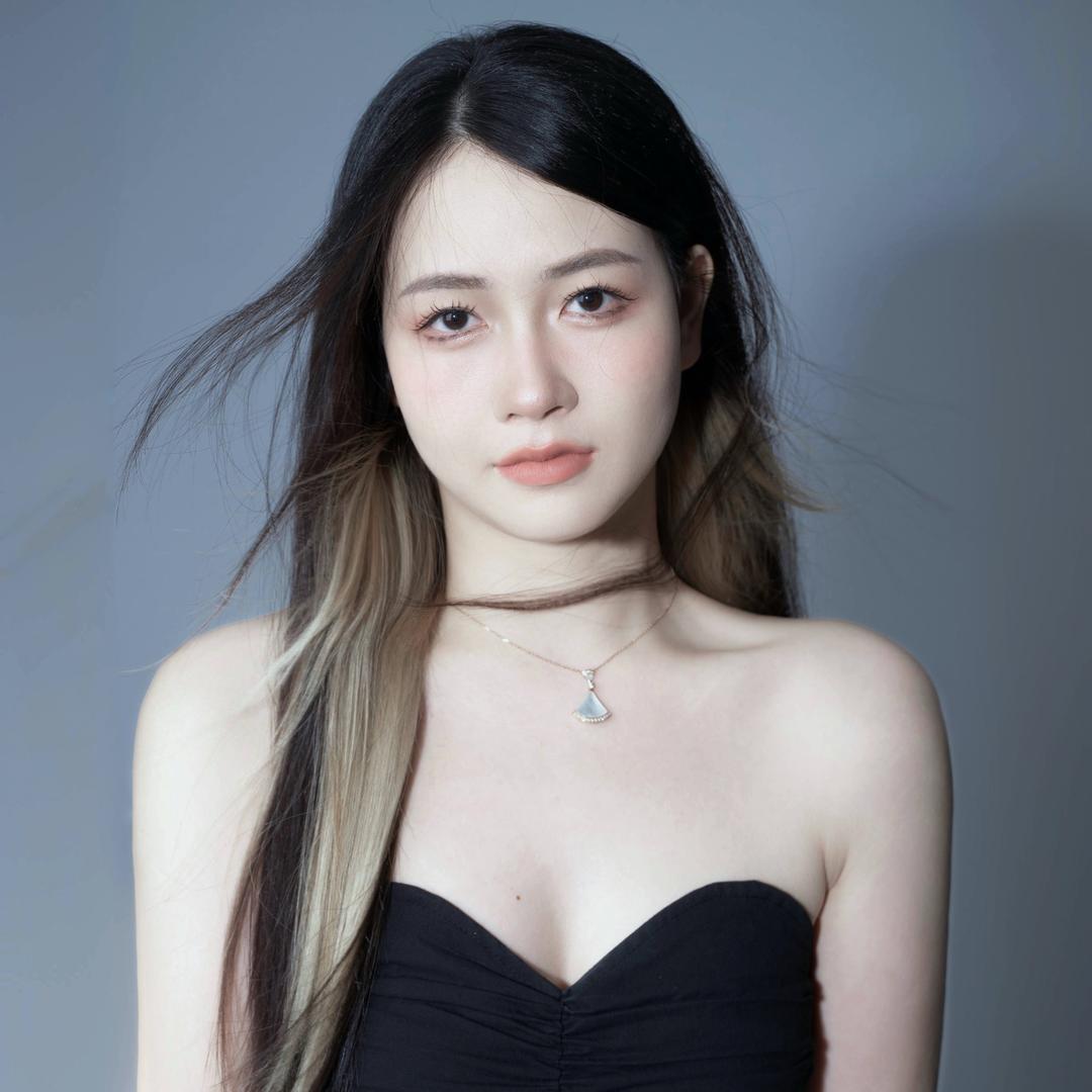 ꉂ ･ ༚ ･ ིྀต੭