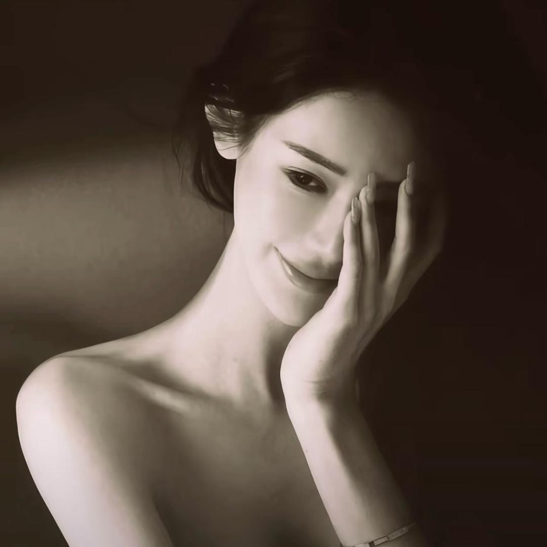 小 -🧚🏻‍♀️