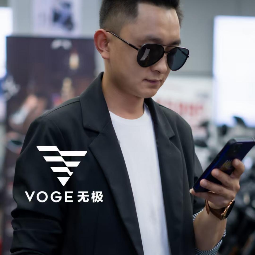 遵义无极机车 黎青