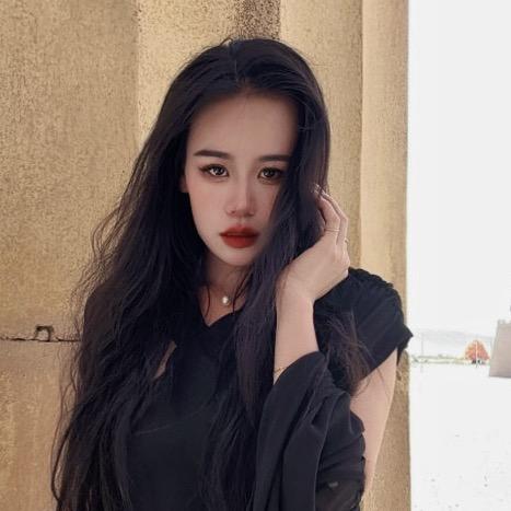 妍妍在