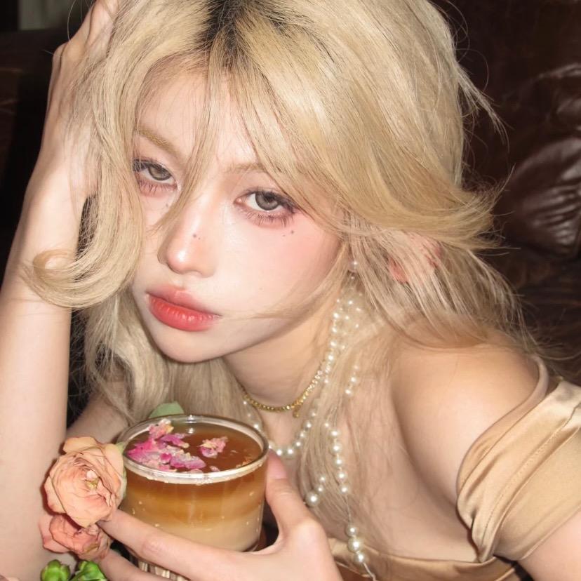 ʚiɞ