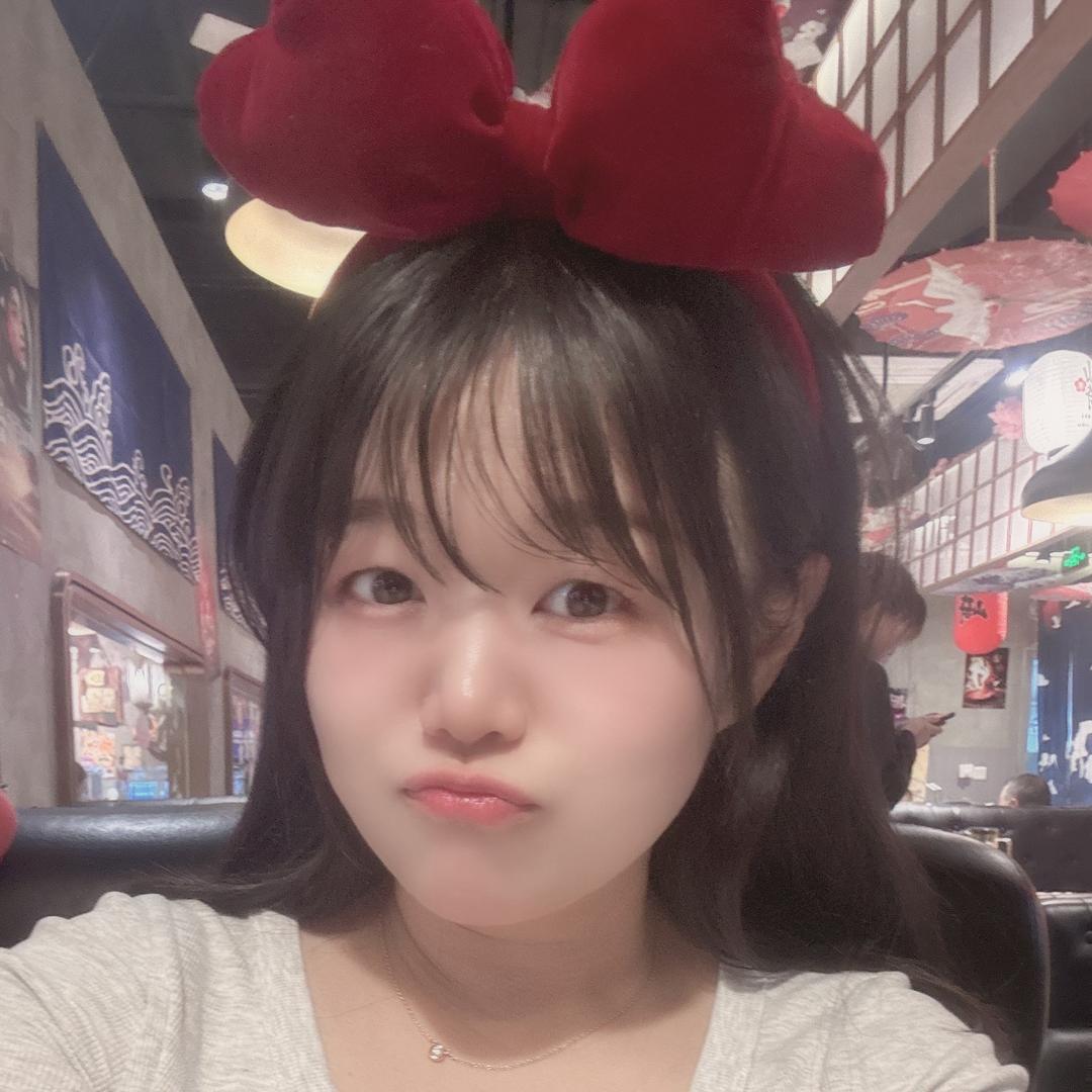 妍妍Emily