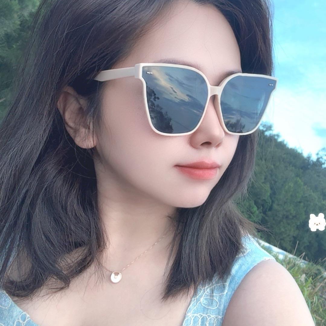 小飒，🦋