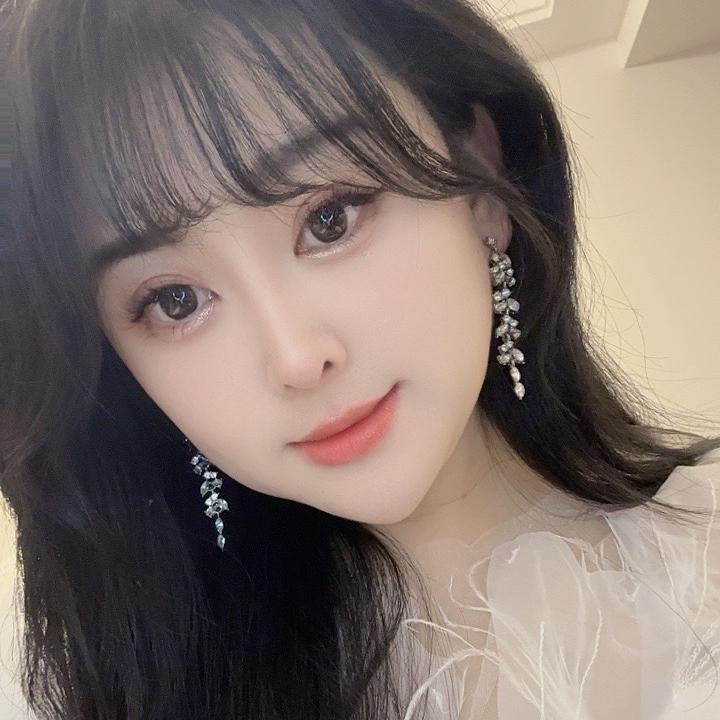 80后小姐姐（周周美业