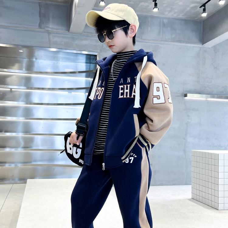 衣众布童时尚潮流童装店