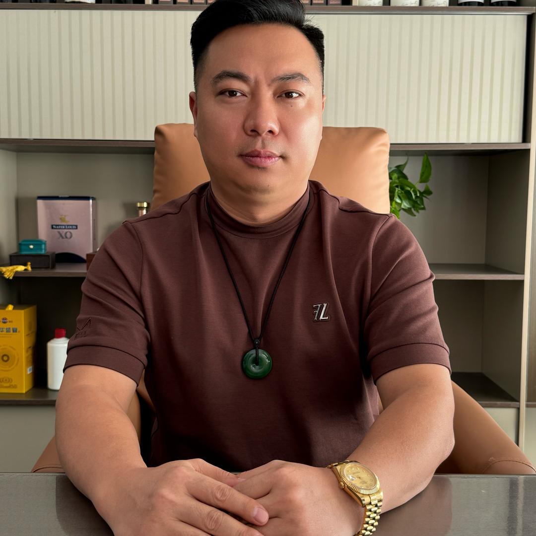 春添珠宝春哥