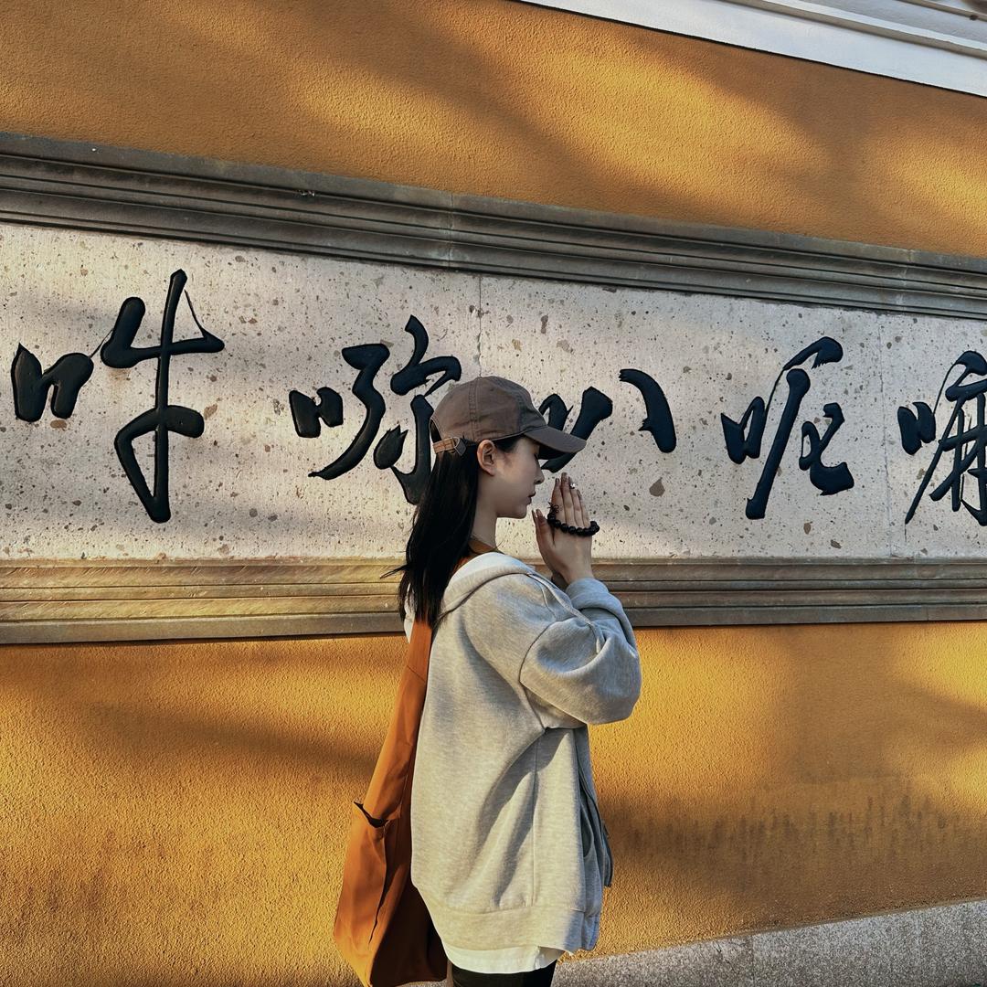 李的某某