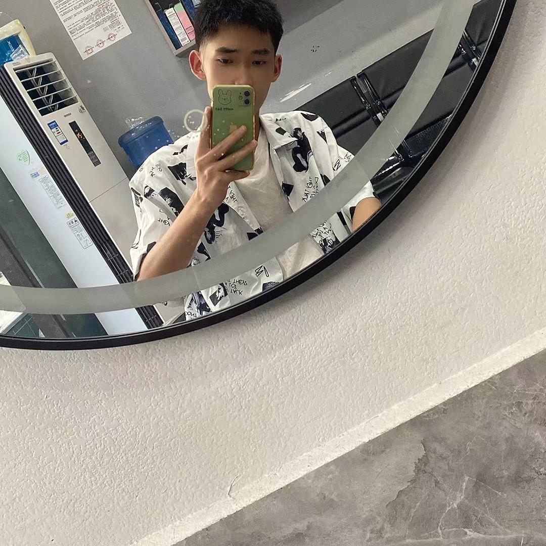 逸晨吖