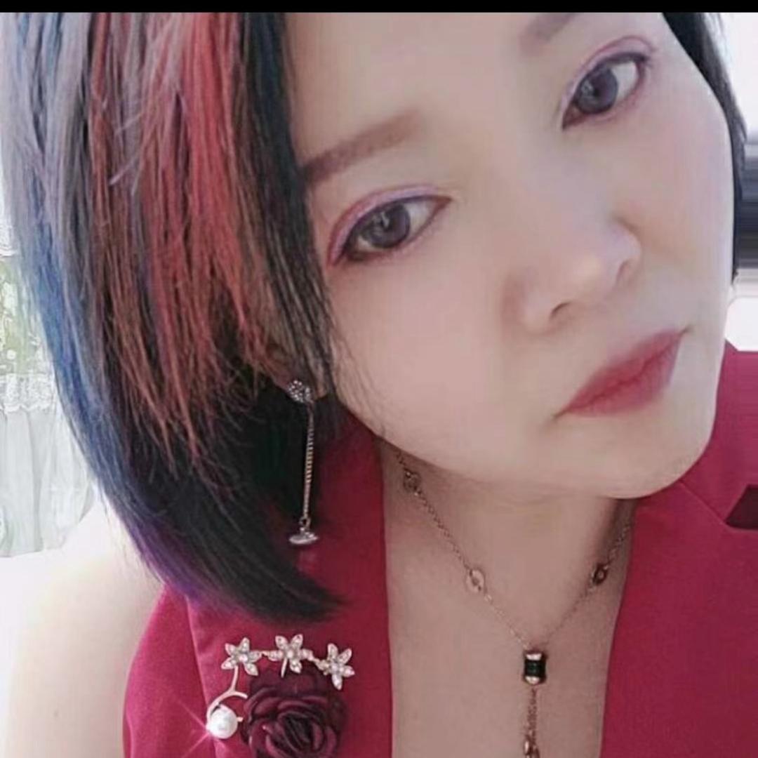 平姐老公出国了