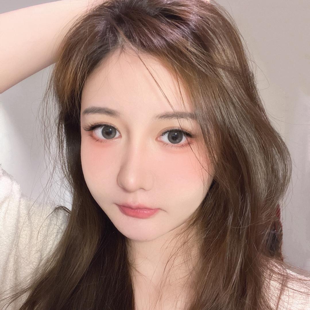 李小嗯