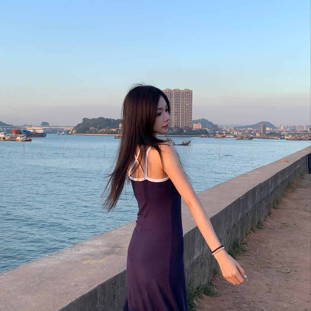 是小谢吖