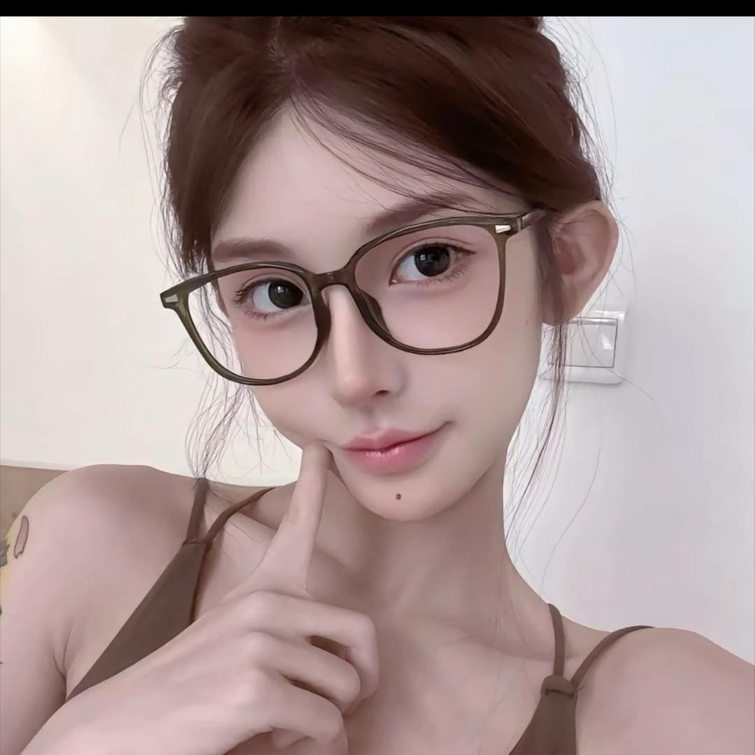 琳琳^