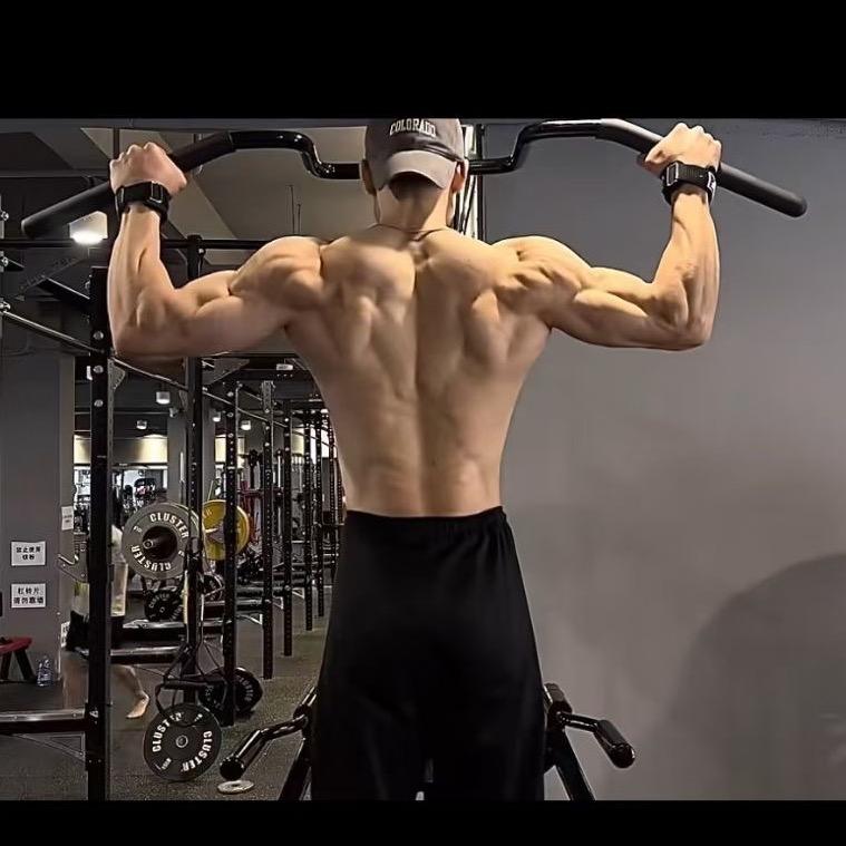 翘猩铁馆（青年路）Eric