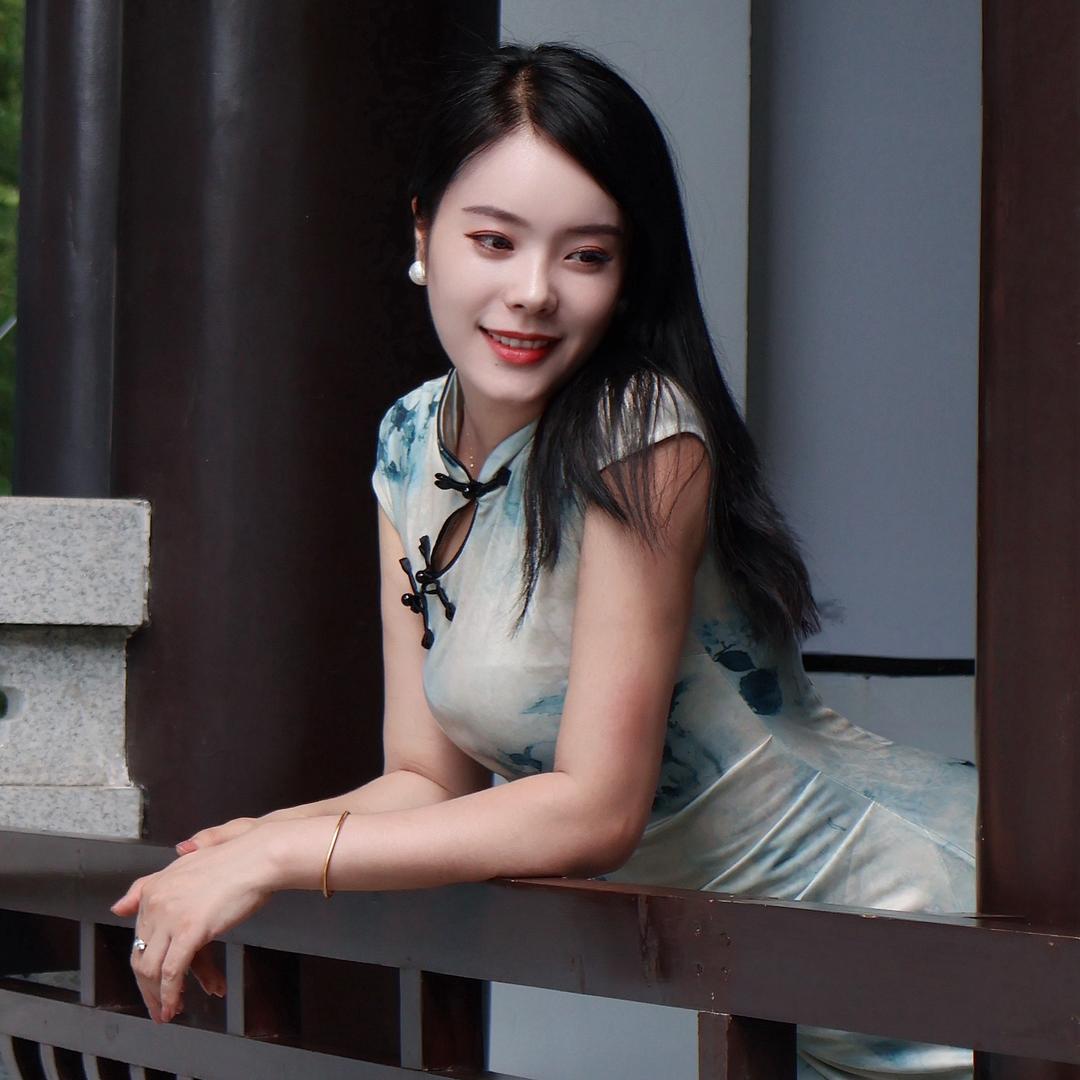 向小希