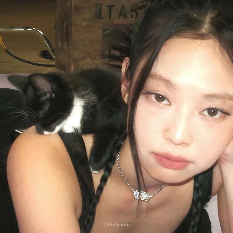 能吃能睡