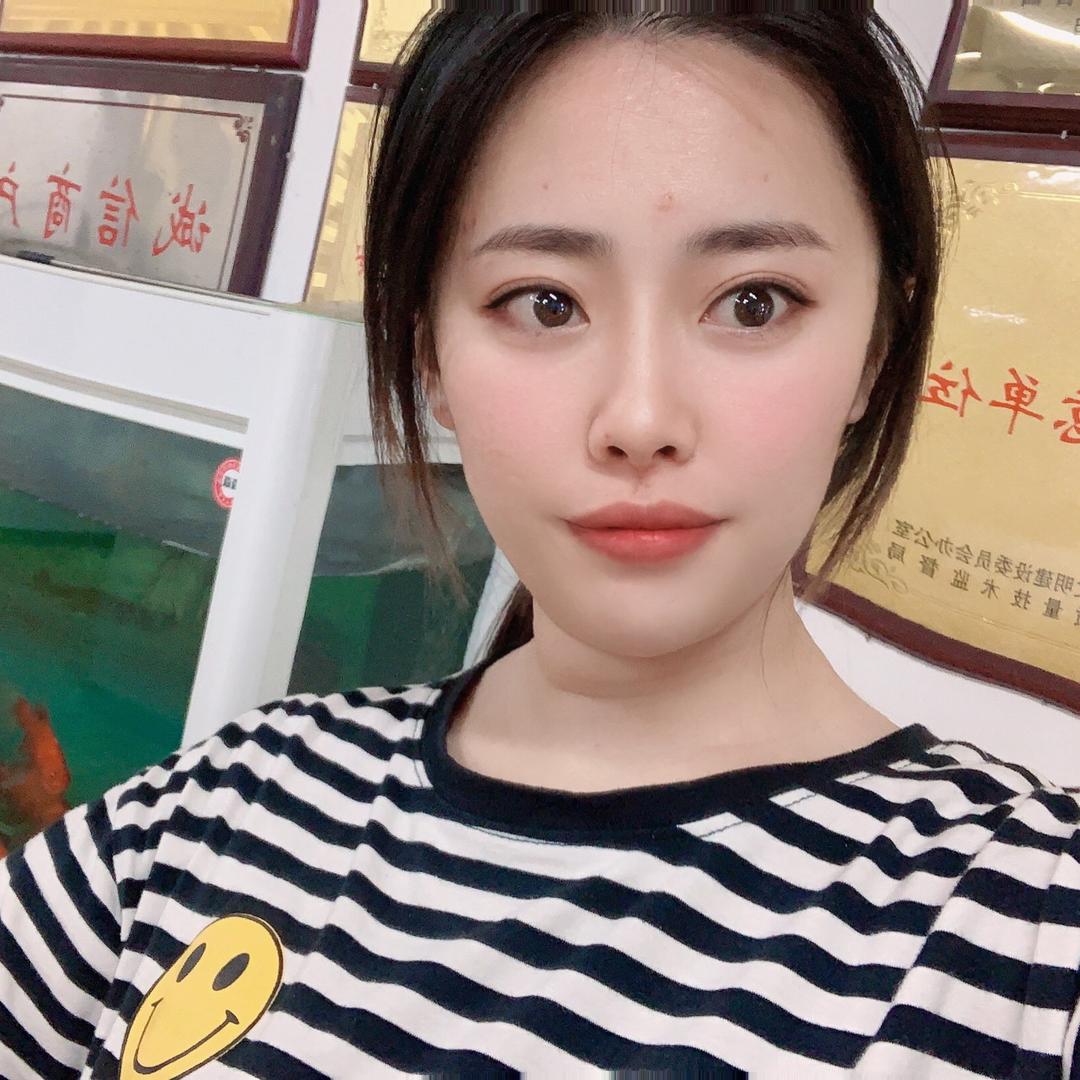 小梦爱农