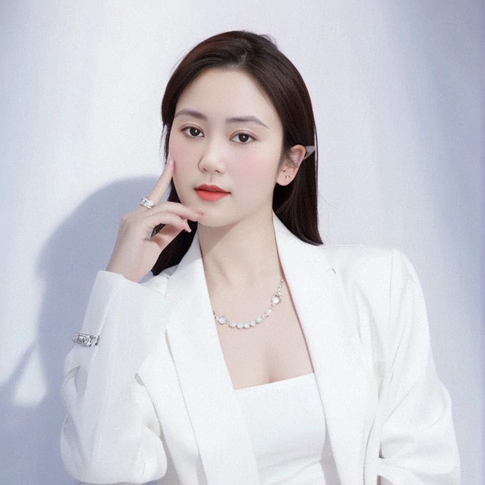 容容在桐梓