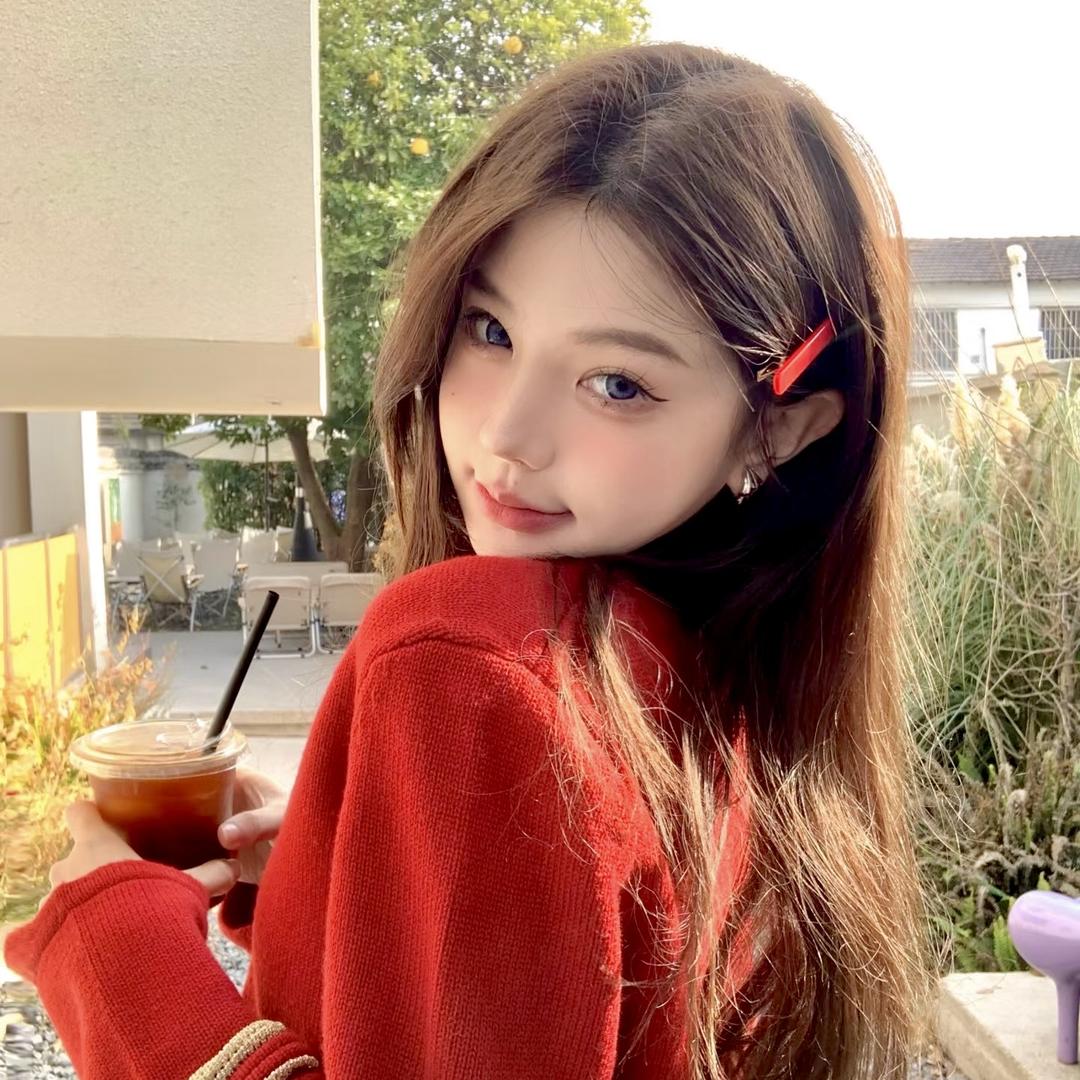 ʚ小莓ɞ