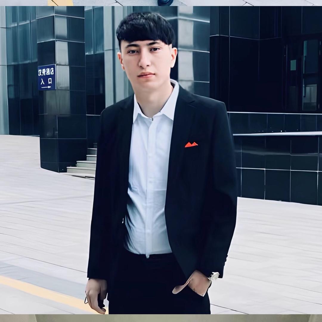 学长 小吾