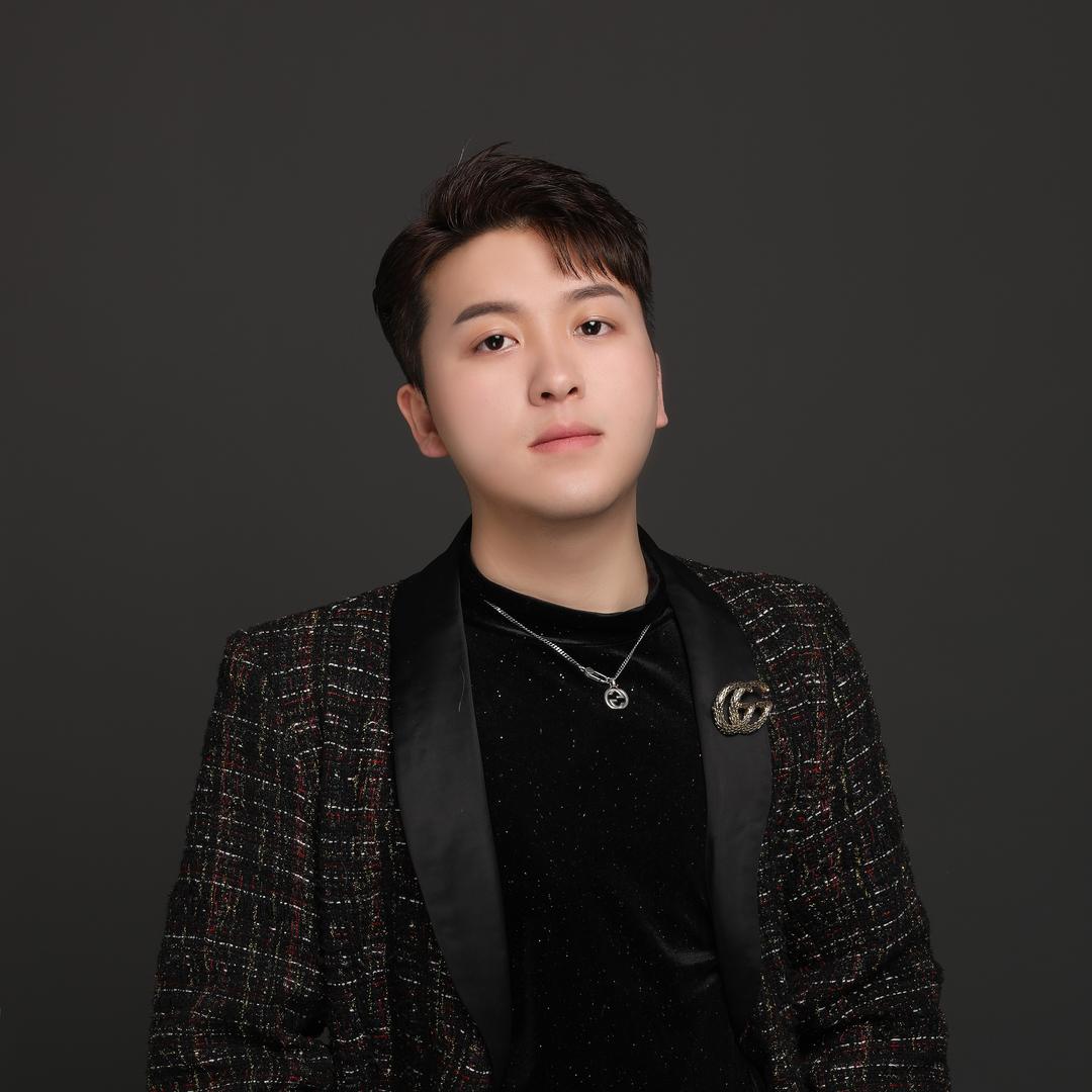 济南发型师李鑫·