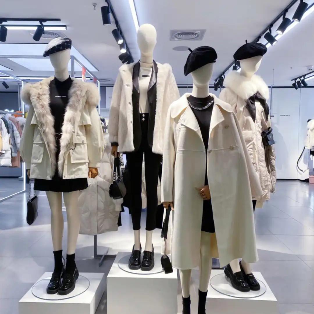 朱丽叶服饰公司小芳