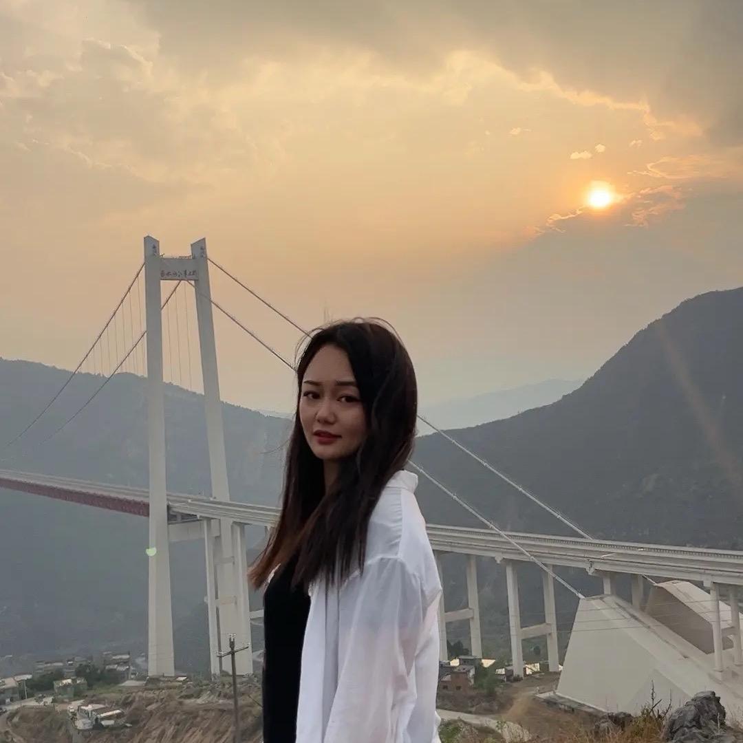 李不管。