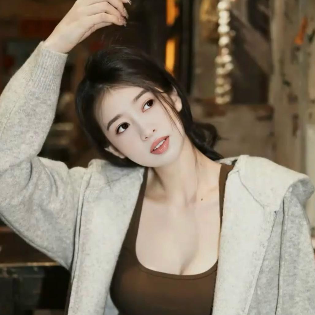 李貌！