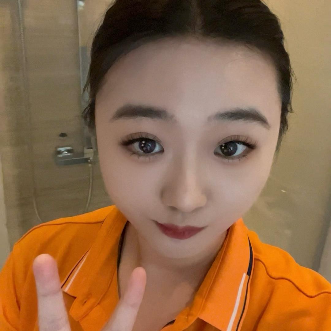 小璐乱撞
