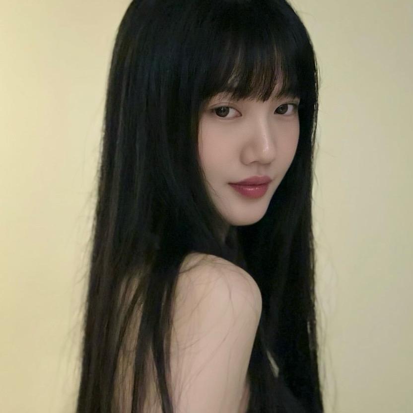 Q……