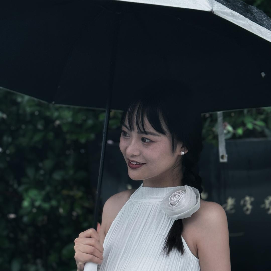 好吃佬花花🌼