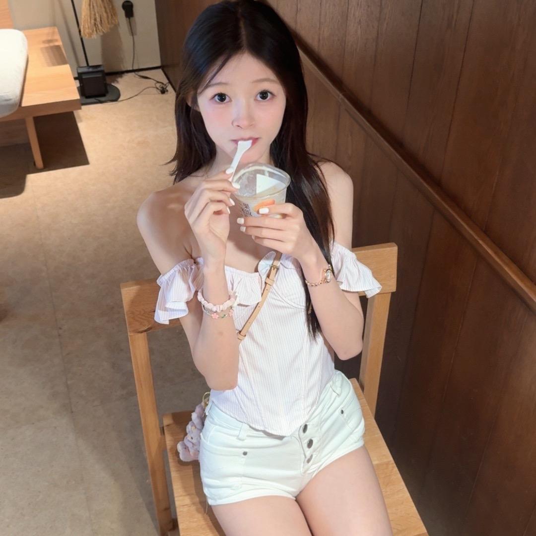 粥粥.