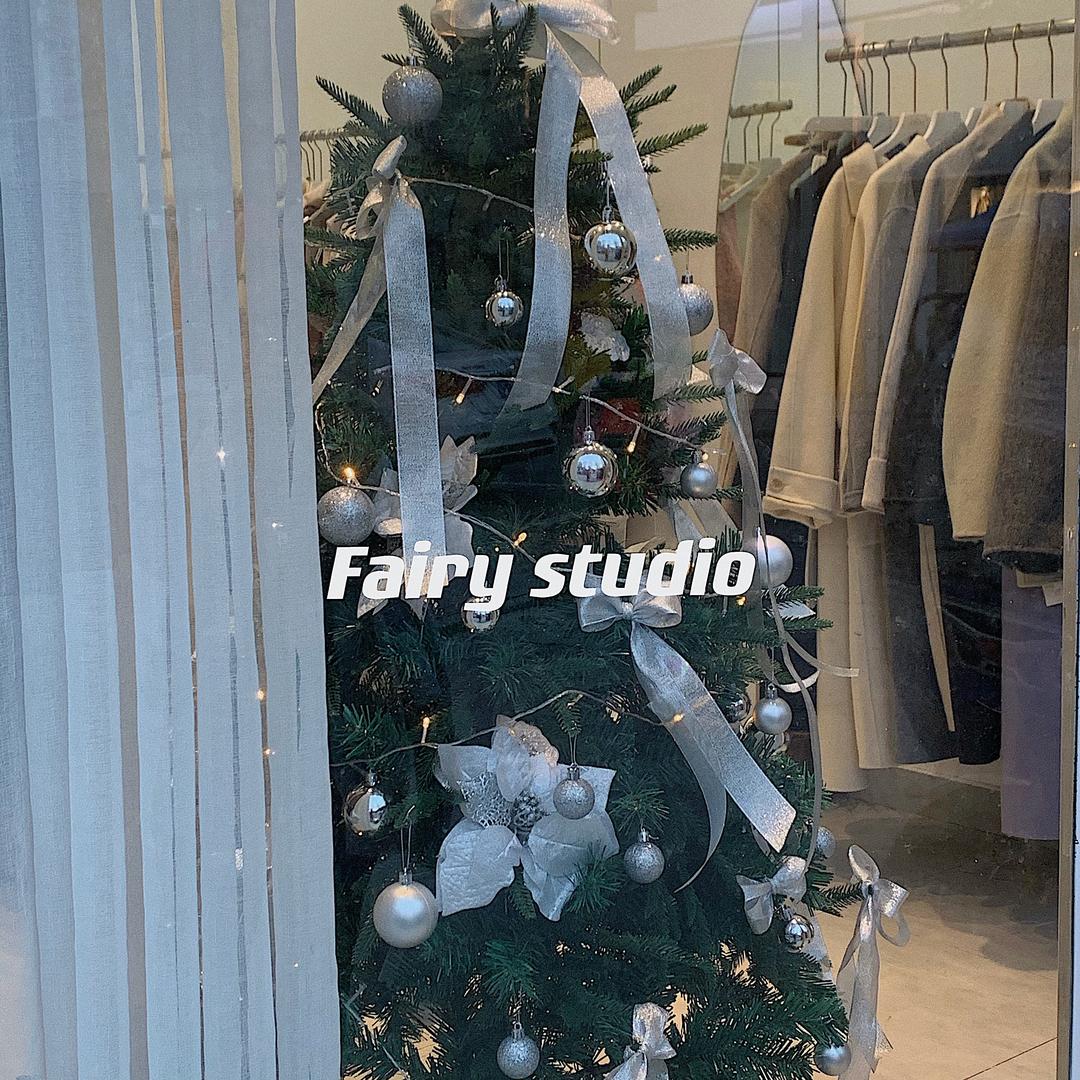 发尔瑞服装店